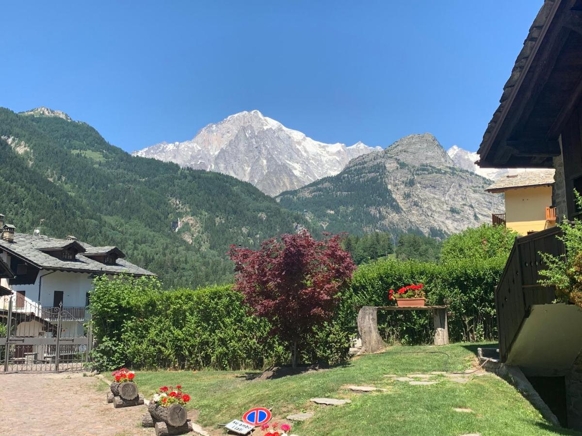 Ferienwohnung Hameau De Jadis Pré-Saint-Didier Exterior foto