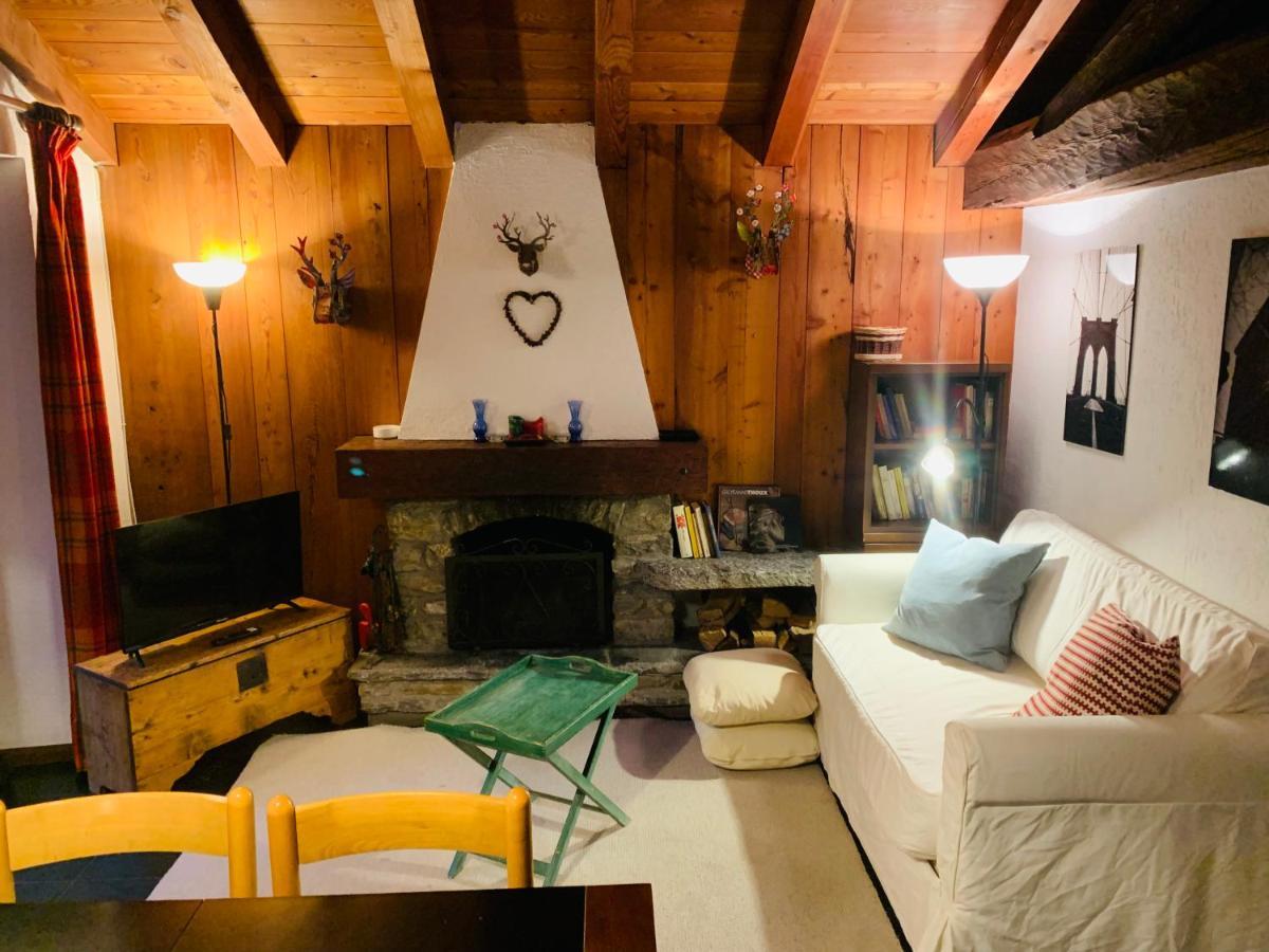Ferienwohnung Hameau De Jadis Pré-Saint-Didier Exterior foto
