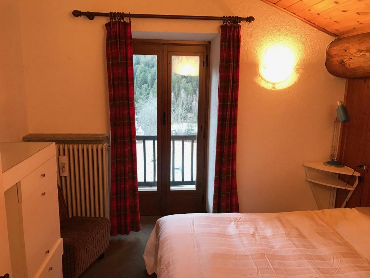 Ferienwohnung Hameau De Jadis Pré-Saint-Didier Exterior foto